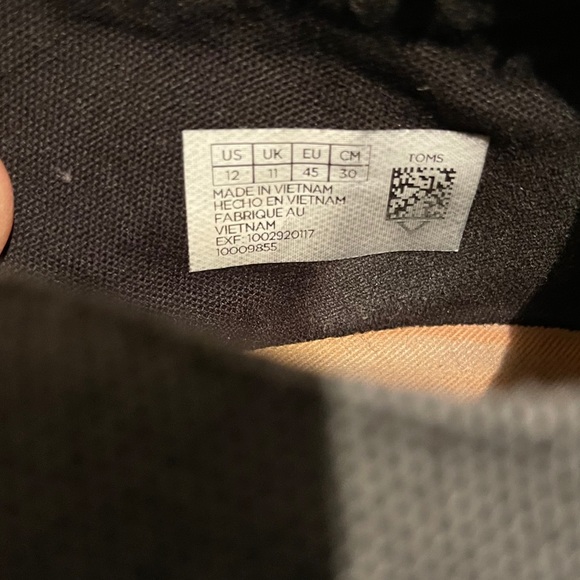 ❌SOLD❌ Tom’s Mens shoe - Picture 4 of 5